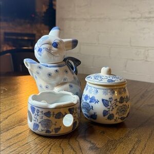 Vintage Chinese Ceramic Blue and White Bunny Rabbit 3 piece set